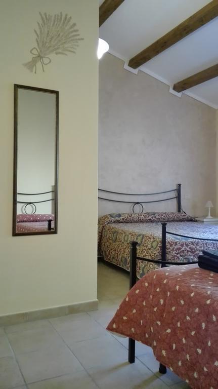 Agriturismo Monte Pino Telti Buitenkant foto